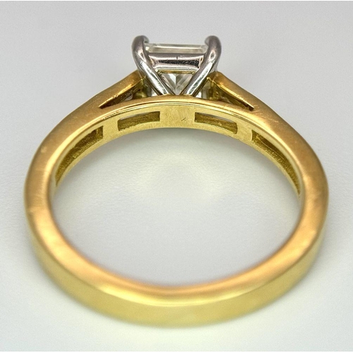 34 - A 18K Yellow Gold Princess Cut Diamond Ring with Diamond Set Shoulders & E.D.R Certification, 1.01ct... 