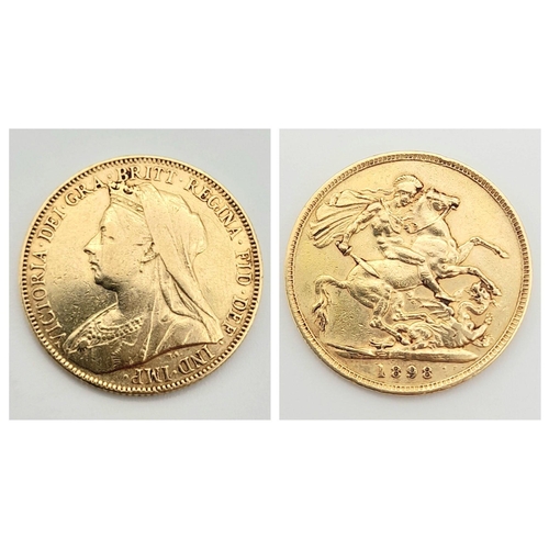 43 - An 1898 Queen Victoria 22k Gold Full Sovereign. 8g.