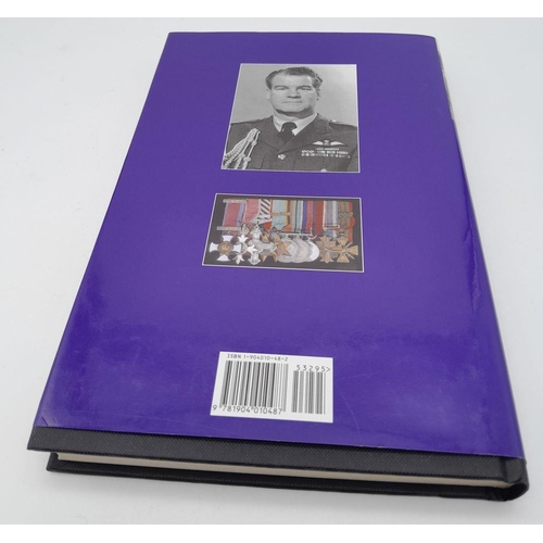 451 - A Hardback Authorised biography of the Famous WW2 Fighter Ace Pilot AL Deere, with AL Deere’s origin... 