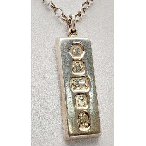 465 - A Vintage Hallmarked 1977 (Jubilee Year) Heavy Silver Ingot Pendant Necklace. Pendant Measures 4.2cm... 