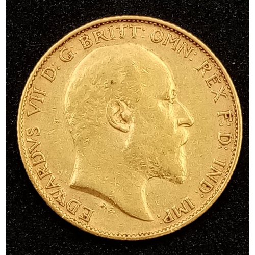 716 - A 1903 Edward VII 22K Gold Half Sovereign.