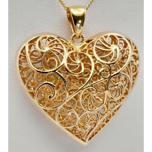 845 - A Yellow Gold Gilt Sterling Silver Filigree Big Heart Pendant Necklace. 46cm Length. Pendant Measure... 