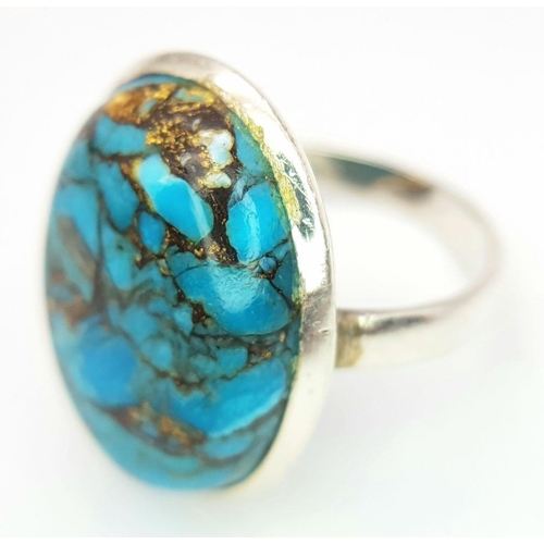 852 - A Vintage Sterling Silver Navajo/Native American Design Turquoise Cabochon Ring Size N. The Ring is ... 