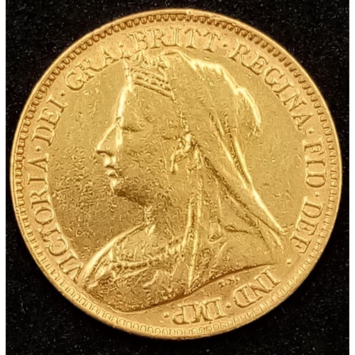 885 - A 1901 Queen Victoria 22K Gold Half Sovereign.