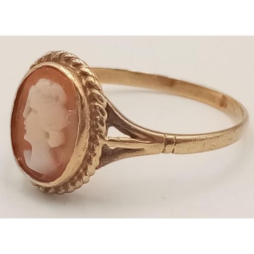 541 - A Vintage 9K Yellow Gold Cameo Ring. Size S. 1.94g total weight.