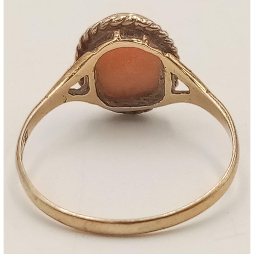 541 - A Vintage 9K Yellow Gold Cameo Ring. Size S. 1.94g total weight.