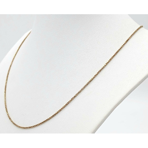 744 - A 9K Yellow Gold Venetian Link Necklace. 43cm length. 2.86g