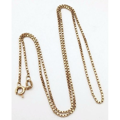 744 - A 9K Yellow Gold Venetian Link Necklace. 43cm length. 2.86g