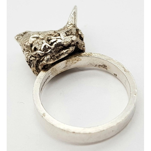 824 - A Vintage Sterling Silver, Hallmarked and Unique, Bird in Nest Design Ring Size O. The Ring is a pos... 