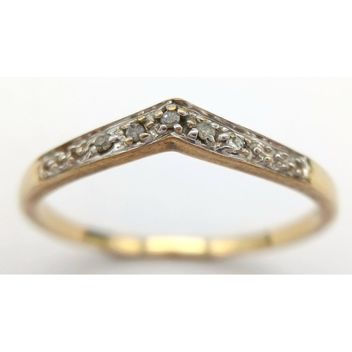 997 - A Classic 9K Yellow Gold Diamond Chevron Ring. Size S. 1.4g total weight.