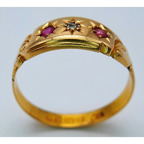 158 - A 18K YELLOW GOLD ANTIQUE DIAMOND & RUBY RING. TOTAL WEIGHT 3.5G. SIZE R AND 1/2. HALLMARKED CHESTER... 