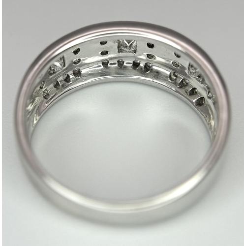 88 - A 18K WHITE GOLD DIAMOND RING. 0.50CT. TOTAL WEIGHT 4.2G. SIZE L AND 1/2. Ref: SC 4061