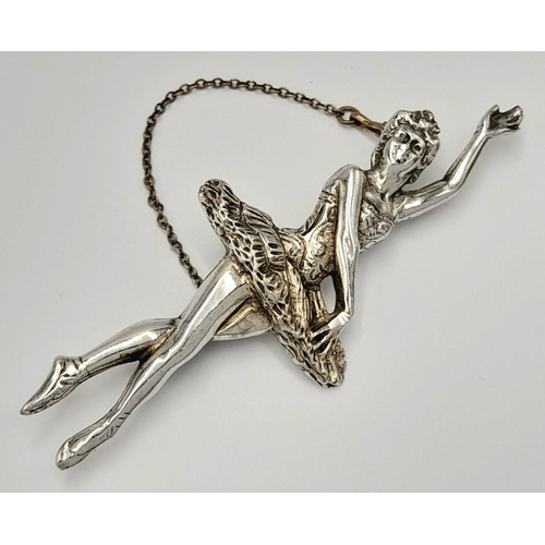 1454 - A vintage sterling silver ballet dancer brooch. Full Birmingham hallmarks, 1945. Total weight 8.9G. ... 