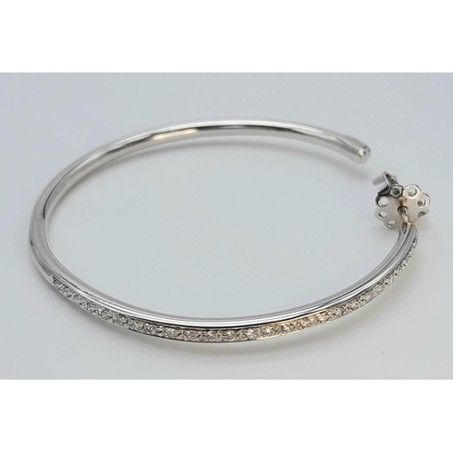 20 - A 18K WHITE GOLD DIAMOND SET HOOP EARRINGS BY DESIGNER LEO PIZZO. TOTAL WEIGHT 11.1G. Ref: SC 4072