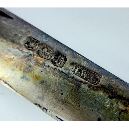 583 - A Sterling Silver and Mother of Pearl Fruit Knife. Hallmarks for Sheffield 1925. 5cm blade length.