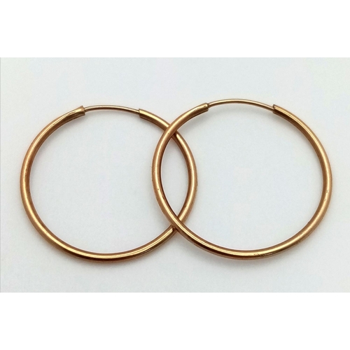 1443 - A Pair of Sleeper Hoop 9K Gold Earrings. 0.3g