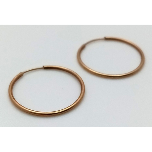 1443 - A Pair of Sleeper Hoop 9K Gold Earrings. 0.3g