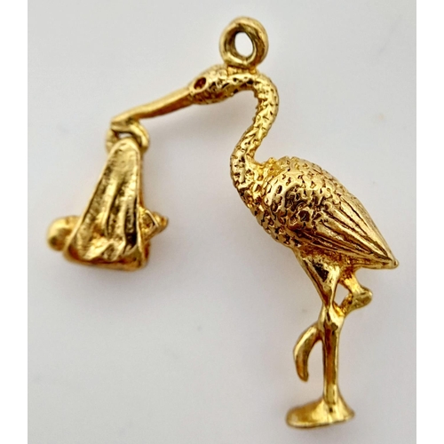 519 - A 9K Yellow Gold Stork Pendant/Charm. 2cm. 2g weight.