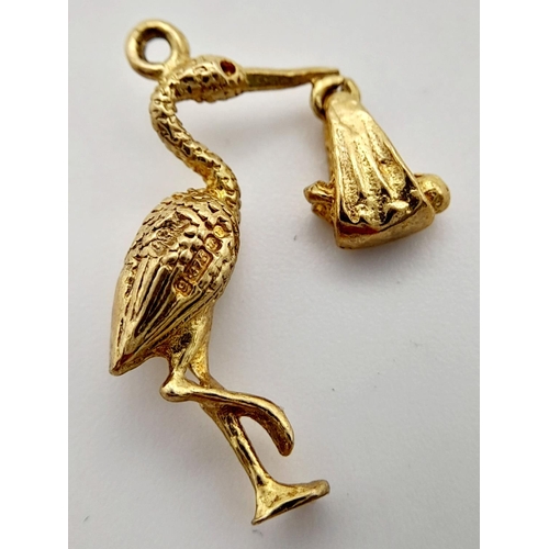 519 - A 9K Yellow Gold Stork Pendant/Charm. 2cm. 2g weight.