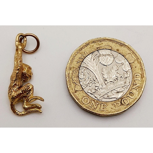 555 - A 9K Yellow Gold 'Monkey' Pendant/Charm. 25mm. 2.6g weight.