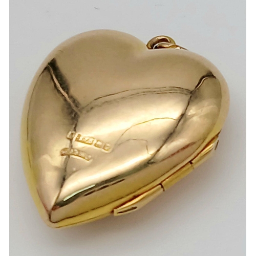 183 - A Vintage 9K Yellow Gold Heart Locket Pendant. 25mm. 3.45g