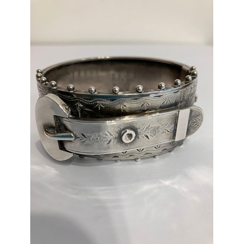 273 - Antique SILVER BUCKLE BANGLE. Gothic design. Beautifully decorated. Fully hallmarked. Hinge opens an... 