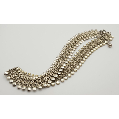 282 - A Very Elegant Solid Silver 800 Collar Necklace, 47 grams, 41cm. In very good condition.