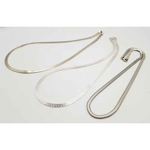 415 - Three Solid Silver 925 Flat Link Necklaces, Total weight: 33 grams, All 46.5cm. In excellent conditi... 