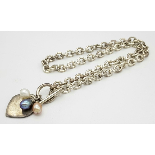 422 - An Attractive Solid Silver 925 Necklace, Belcher Chain, T Bar, Heart and Pearls Pendant, 39.4 grams,... 