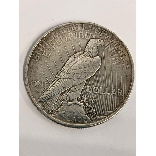 714 - 1922 SILVER USA PEACE DOLLAR. Extra fine condition.