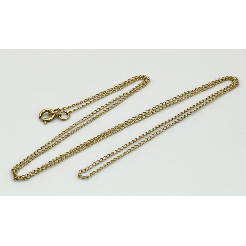 567 - Long 9 CARAT GOLD fine Chain LINK NECKLACE.  0.9 grams. 50 cm.(20”).