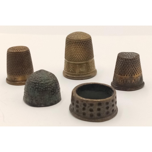 884 - A Collection of Vintage/Antique Thimbles and Other Objects of Interest.