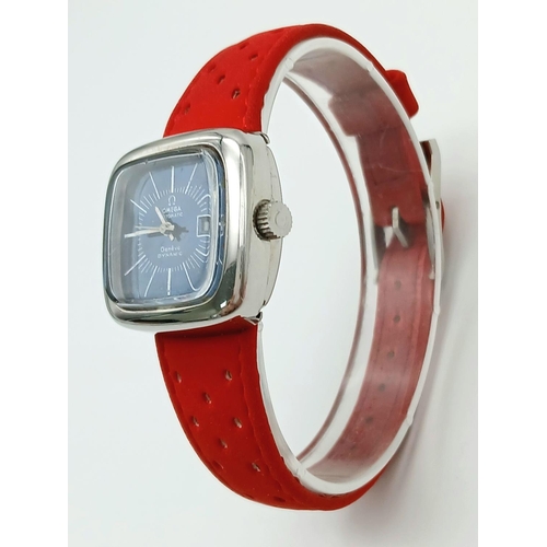 792 - A Vintage Omega Dynamic Automatic Ladies Watch. Red leather strap. Stainless steel case - 29mm.Black... 