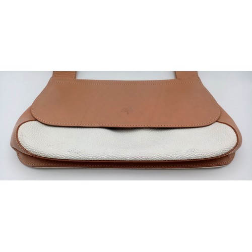 452 - A Mulberry Two-Tone Leather Shoulder Bag. Featuring a beige and white textured leather exterior with... 