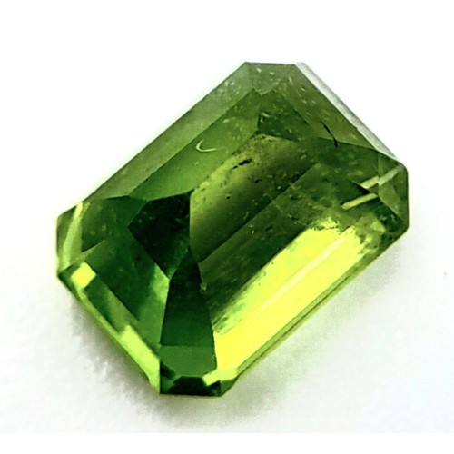 1556 - A Lot of Four Natural Pakistan Peridot Gemstones - GFCO Certified. 1.26ct , 2.10ct , 2.41ct and 2.34... 