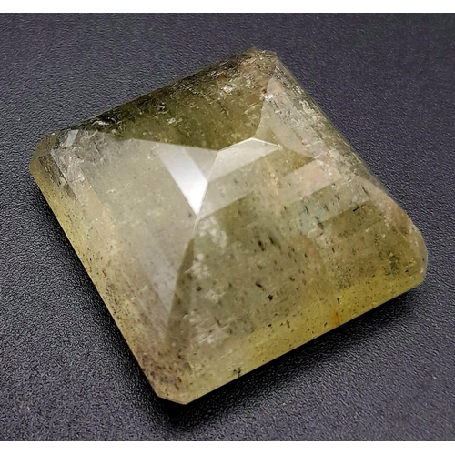 1039 - A 72.73ct Madagascar Natural Beryl, Rare Impressive Gemstone. Comes with the AIG Certificate.

ref: ... 