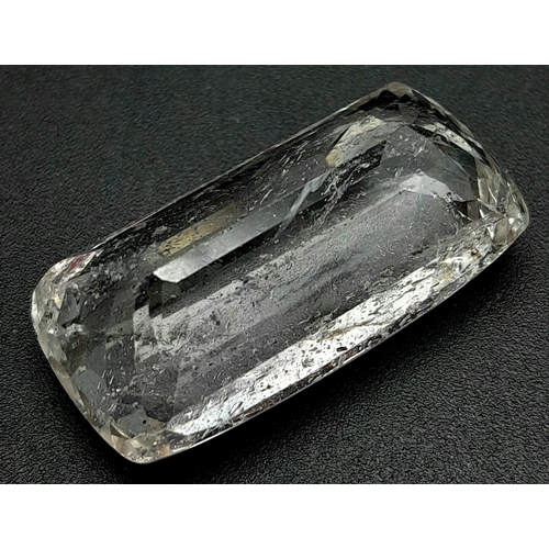 855 - A 44.12ct Impressive Rare Goshenite Gemstone - Comes with GFCO Swiss certificate.

ref: ZK 089