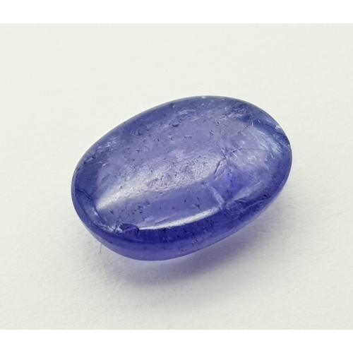 1360 - A 2.55ct Tanzanite Cabochon Gemstone, Oval shape. Comes with the GFCO Swiss certificate.

ref: ZK 06... 