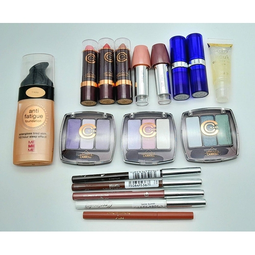 1372 - A selection of branded make up, to include lip liners, lipstick, foundation and eye shadows. Please ... 