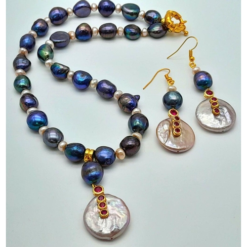 217 - A uniquely created necklace and earring set combining natural white pearls, larger dark grey pearls ... 