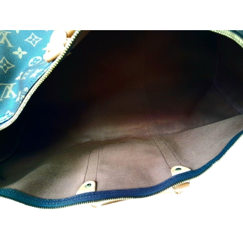 1368 - A LV Keepall  Bag, in good condition overall - please see photos or request a condition report.