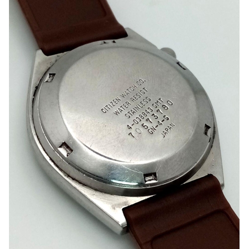 1370 - A Vintage Citizen 21 Jewels Automatic Gents Watch. Brown rubber strap. Stainless steel case - 36mm. ... 