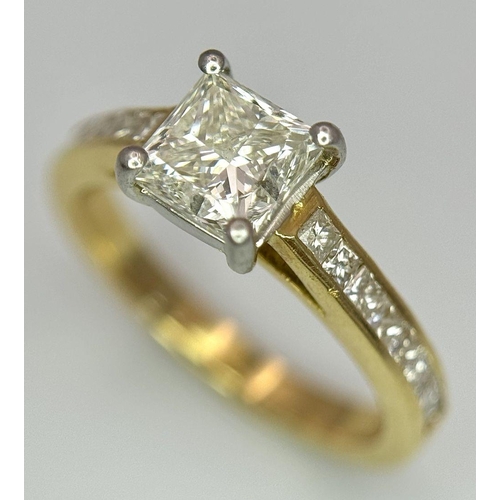 1169 - A 18K Yellow Gold Princess Cut Diamond Ring with Diamond Set Shoulders & E.D.R Certification, 1.01ct... 