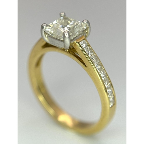 1169 - A 18K Yellow Gold Princess Cut Diamond Ring with Diamond Set Shoulders & E.D.R Certification, 1.01ct... 