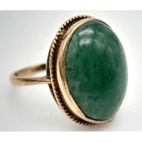 1508 - A 9k Yellow Gold Aventurine Cabochon Cut Ring, 6.1g total weight, 20x15mm aventurine, size Q.

ref: ... 