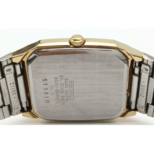 1560 - A Vintage Men’s Collectible Seiko Quartz Tank Watch Model 6530-5530- 28mm Case Width.