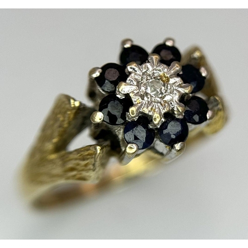 242 - A 9K YELLOW GOLD VINTAGE DIAMOND AND SAPPHIRE RING. 2.9G. SIZE M. SC5018