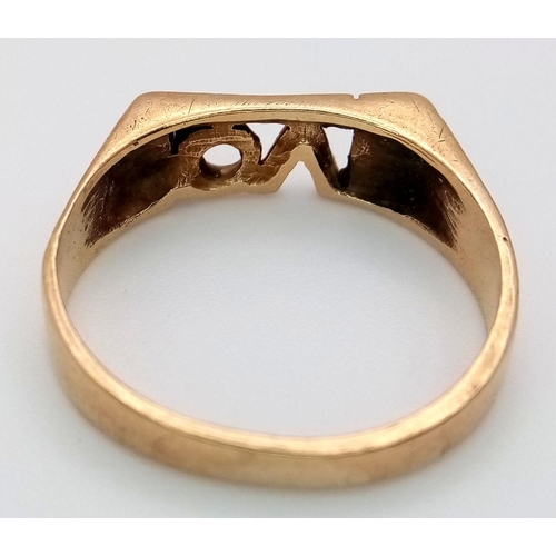 425 - A 9K YELLOW GOLD 'LOVE' RING. 3.5G. SIZE Q. SC5033