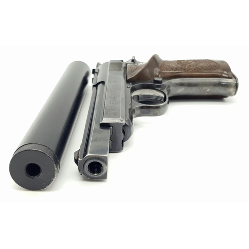 1579 - A Deactivated Star Semi-Automatic Pistol with Silencer! This 7.65mm calibre gun has a removable 17cm... 