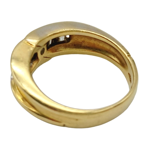 1110 - An 18K Yellow Gold White Stone Set Ring. Size O. 7.8g total weight.